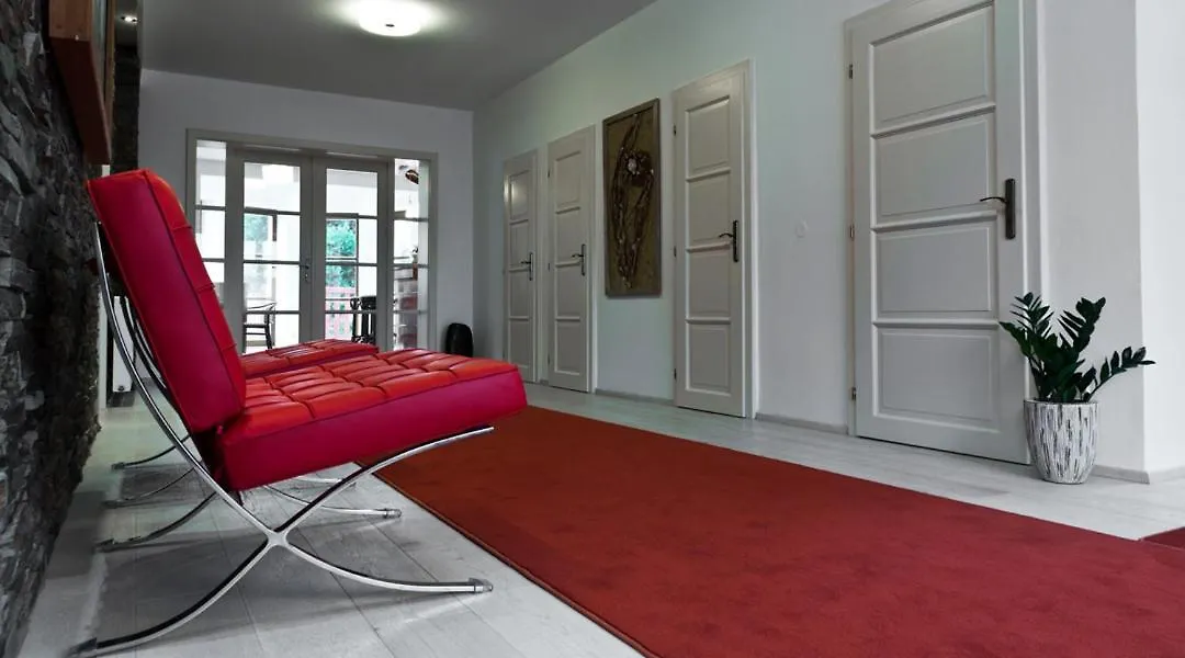 Residence Arx & Wellness Chrudim 4*,